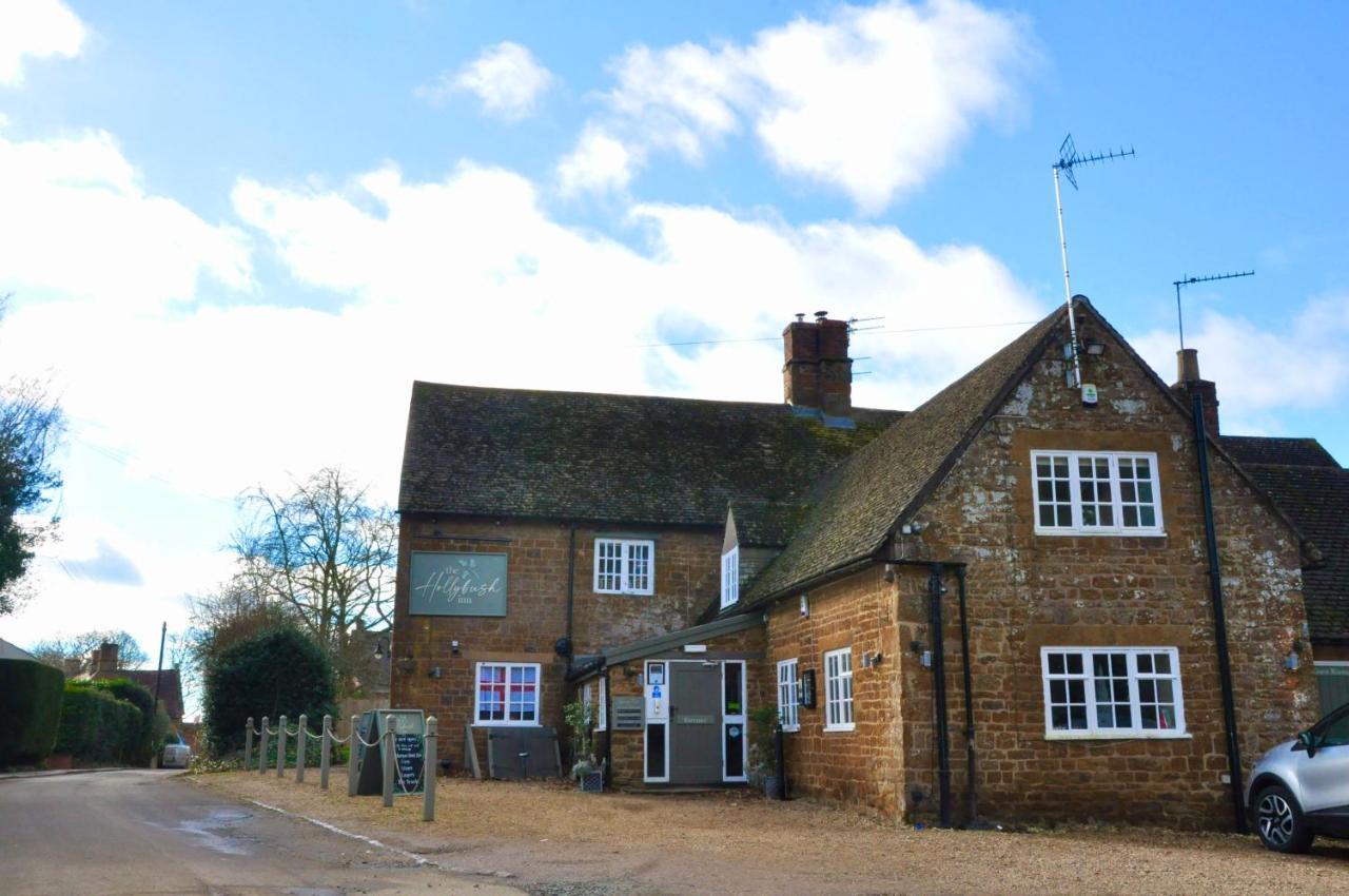 The Hollybush Inn And B&B Priors Marston Exterior foto